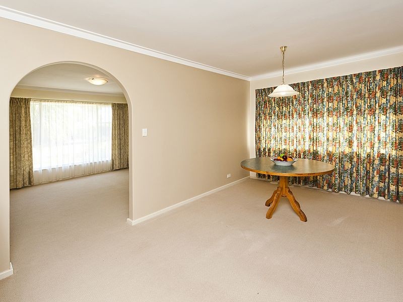 7 Netherwood Road, High Wycombe WA 6057
