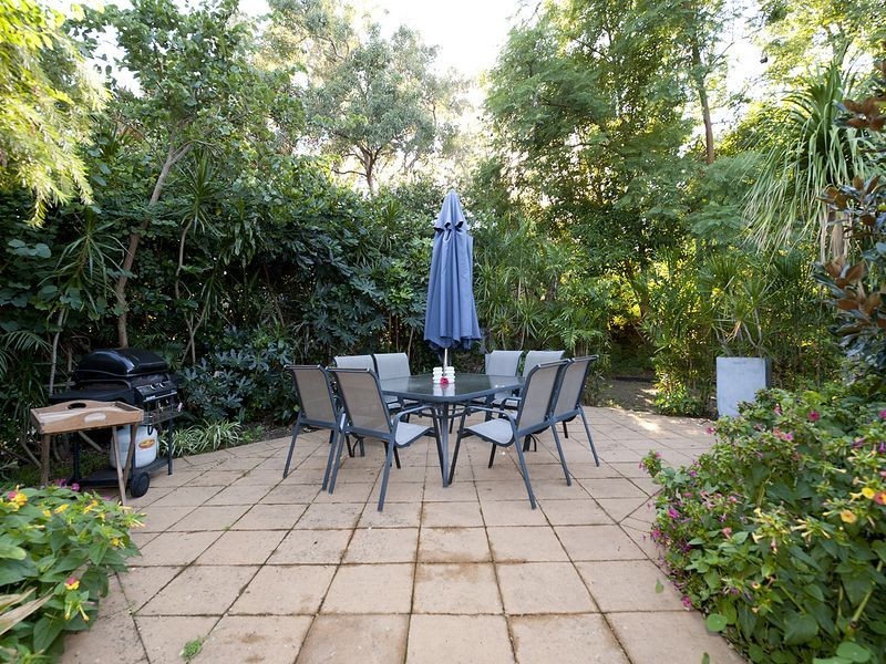 3 Irwin Place, Maida Vale WA 6057