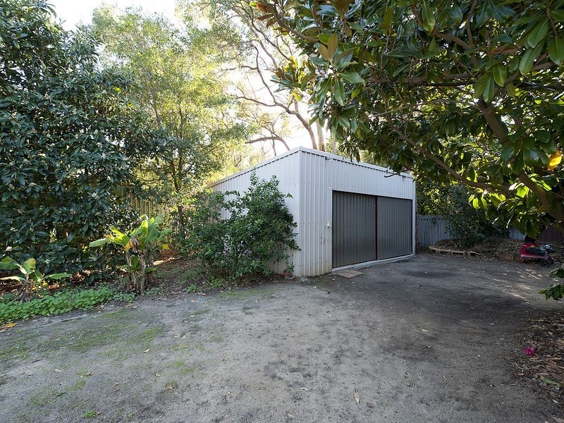 3 Irwin Place, Maida Vale WA 6057