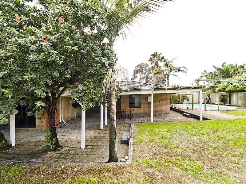 3 Sharpe Way, High Wycombe WA 6057