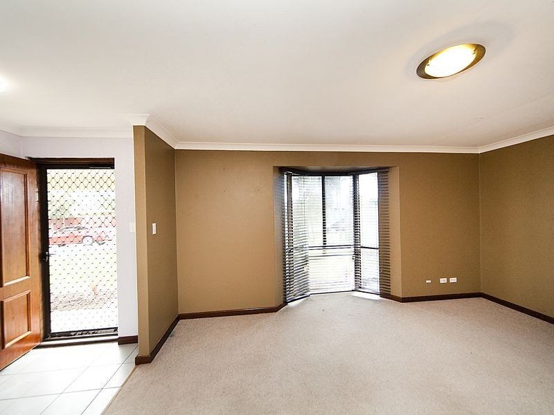 3 Sharpe Way, High Wycombe WA 6057