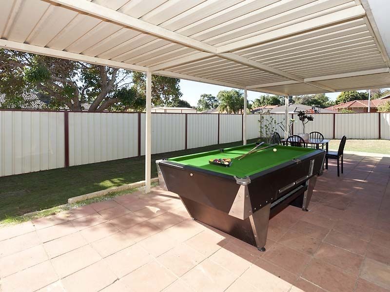 27 Russell Road, Maida Vale WA 6057