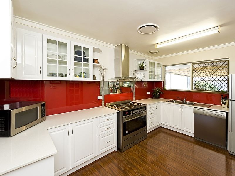 7 Casuarina Road, Maida Vale WA 6057