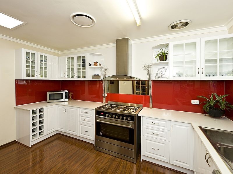 7 Casuarina Road, Maida Vale WA 6057