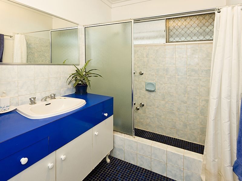 7 Casuarina Road, Maida Vale WA 6057