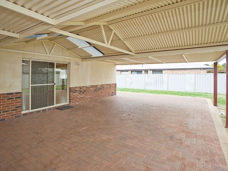 13 Littlefield Road, High Wycombe WA 6057