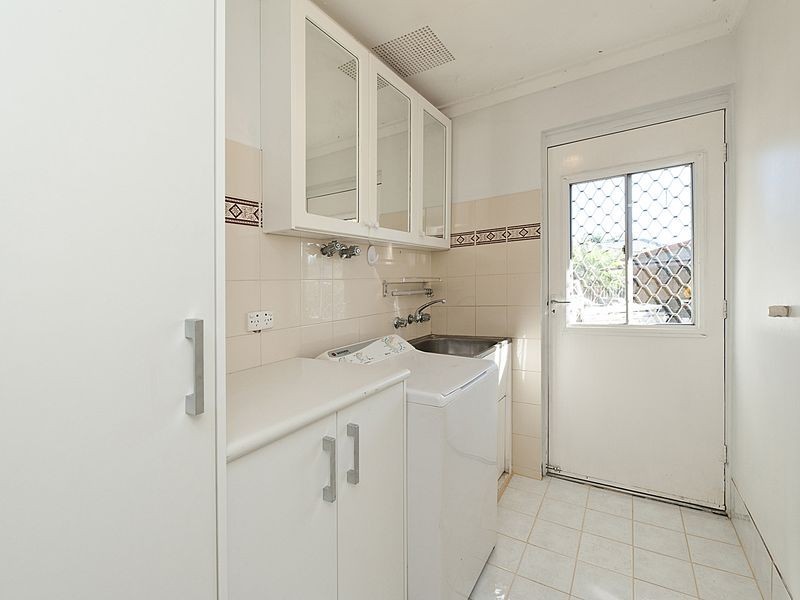 51 Bugendore Street, Maida Vale WA 6057