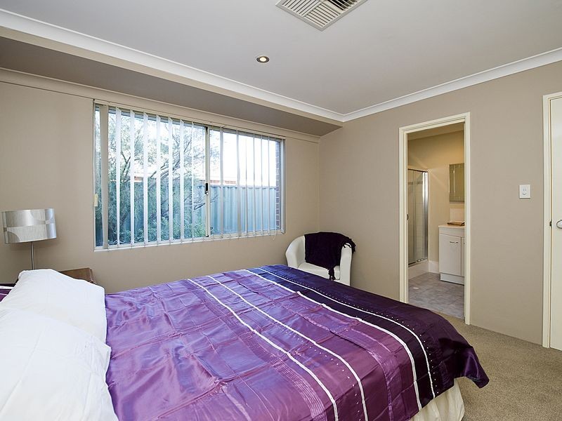 27 Fleet Circle, High Wycombe WA 6057