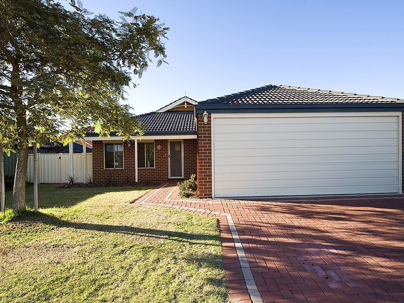 27 Fleet Circle, High Wycombe WA 6057