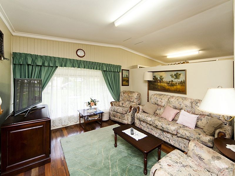 7 Jeanhulley Road, High Wycombe WA 6057