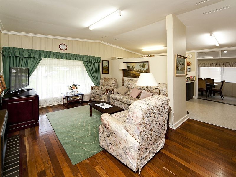 7 Jeanhulley Road, High Wycombe WA 6057