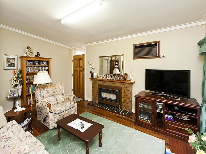 7 Jeanhulley Road, High Wycombe WA 6057