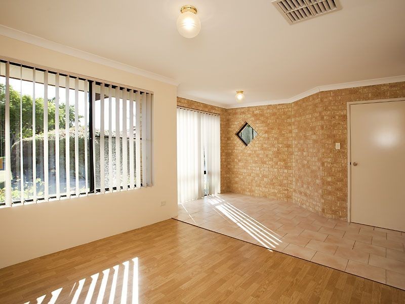 25 Regelia Turn, Ellenbrook WA 6069