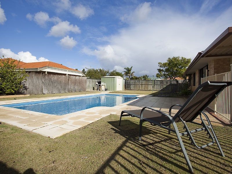 25 Regelia Turn, Ellenbrook WA 6069