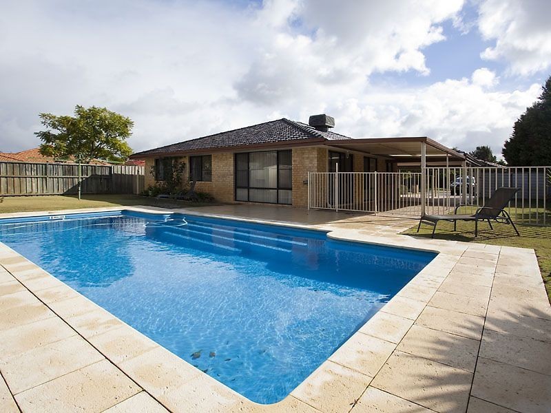 25 Regelia Turn, Ellenbrook WA 6069