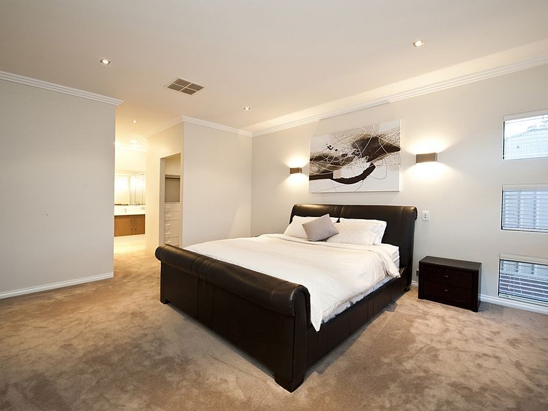 59 Baza Gardens, Maida Vale WA 6057