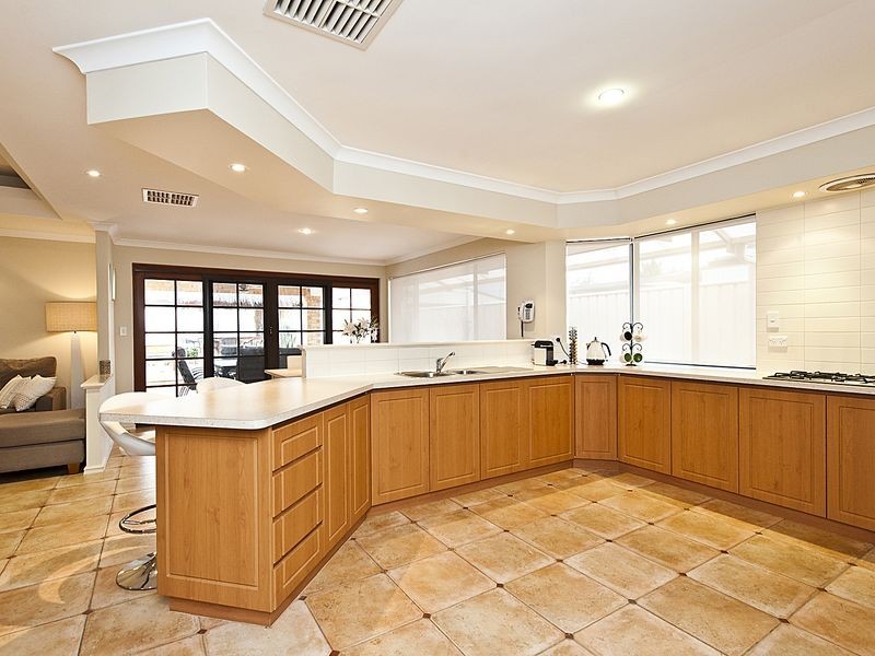 45 Myerson Crescent, Maida Vale WA 6057