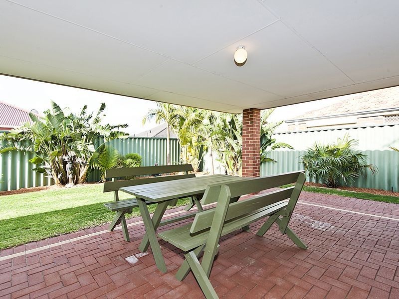 27 Benson Way, High Wycombe WA 6057