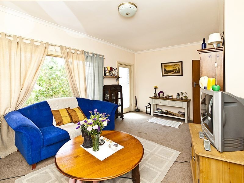 497 Kalamunda Road, High Wycombe WA 6057