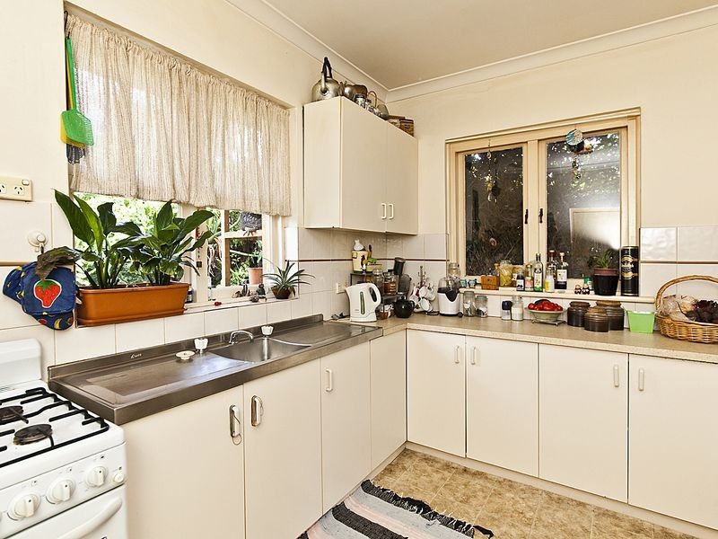 497 Kalamunda Road, High Wycombe WA 6057