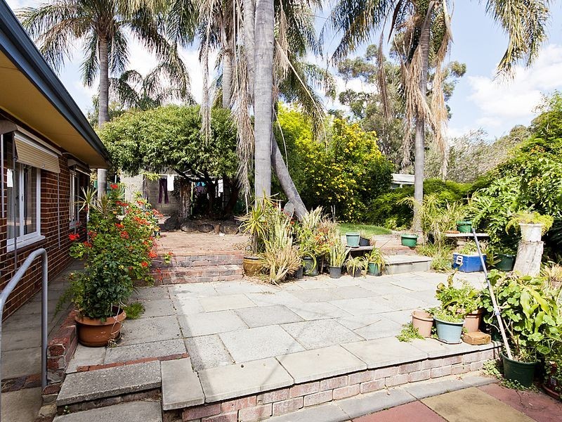 497 Kalamunda Road, High Wycombe WA 6057
