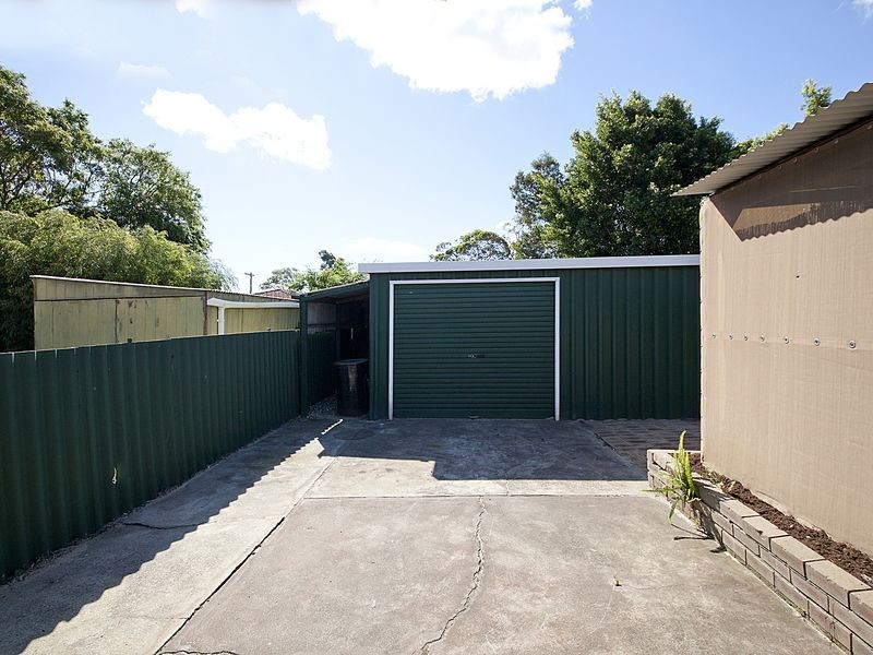 66 Pavetta Cres, Forrestfield WA 6058