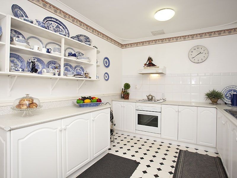 19 Netherwood Road, High Wycombe WA 6057