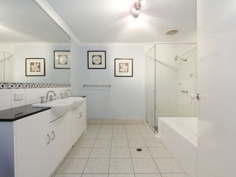 20 Francis Road, Kalamunda WA 6076