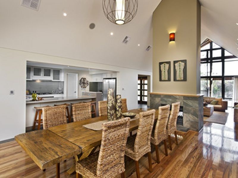 25 Gladstone Road, Kalamunda WA 6076