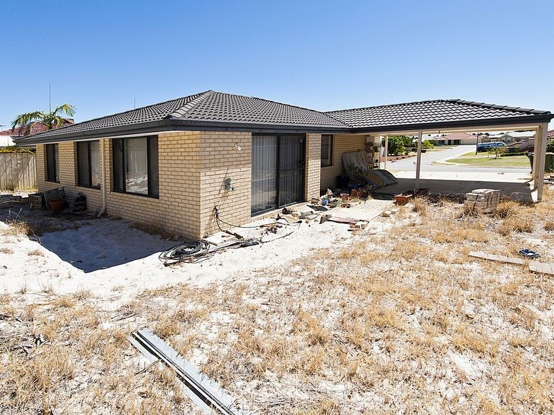 71 Fennell Crescent, Wattle Grove WA 6107