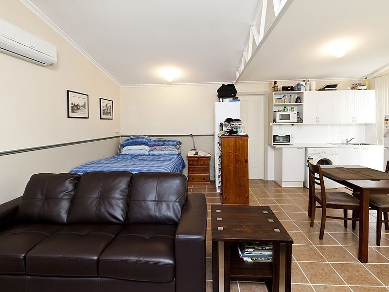 70 Berkshire Road, Forrestfield WA 6058