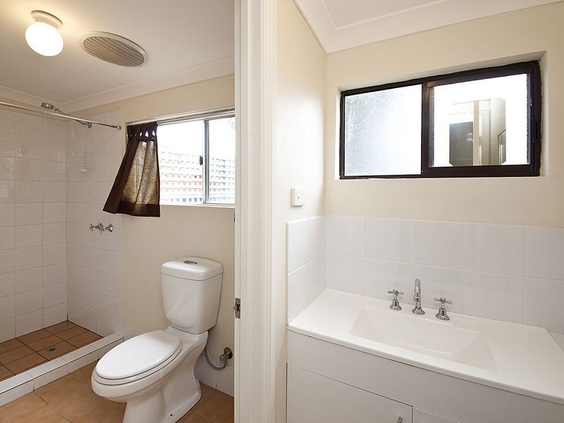 70 Berkshire Road, Forrestfield WA 6058