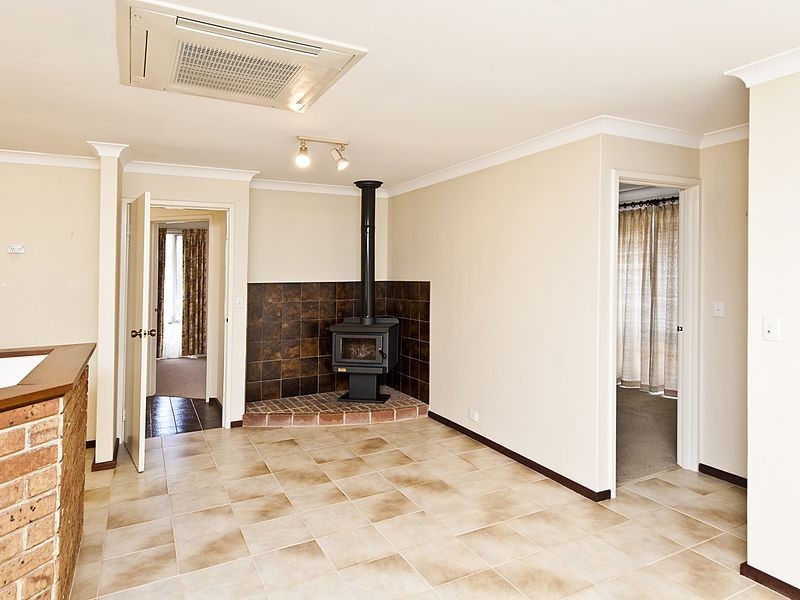 43 Kiandra Way, High Wycombe WA 6057