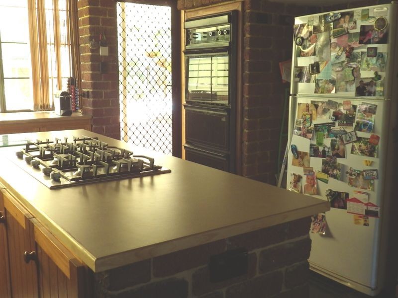 118 Midland Road, Maida Vale WA 6057