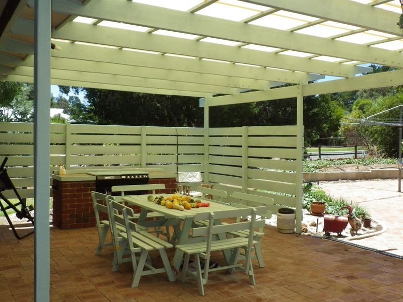 118 Midland Road, Maida Vale WA 6057