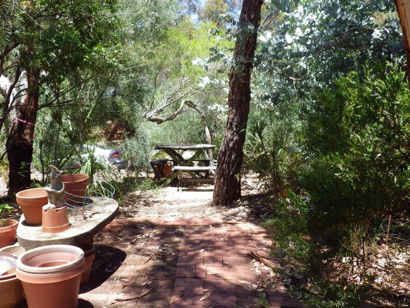 2 Wilson Place, Gooseberry Hill WA 6076