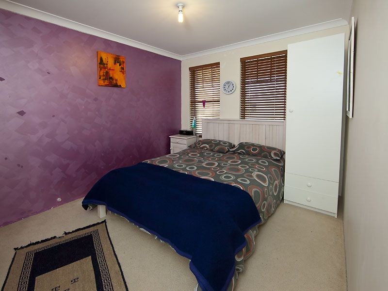 52 Buttercup Cres, High Wycombe WA 6057