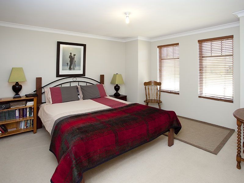 52 Buttercup Cres, High Wycombe WA 6057