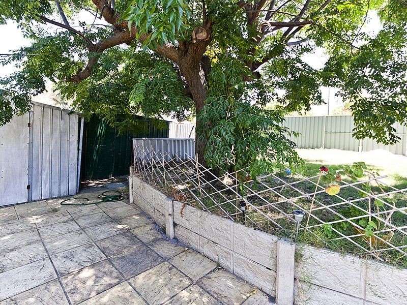 80 Newburn Road, High Wycombe WA 6057