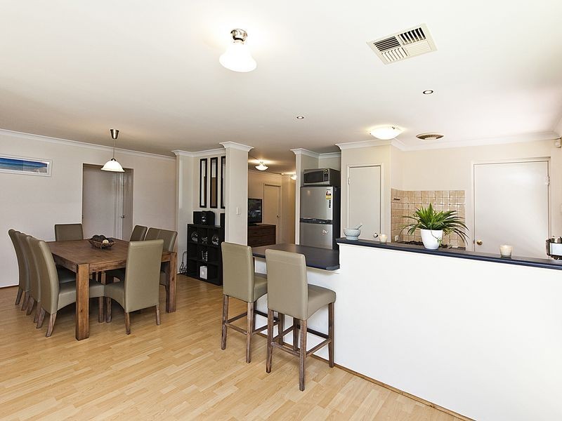 21 Benson Way, High Wycombe WA 6057