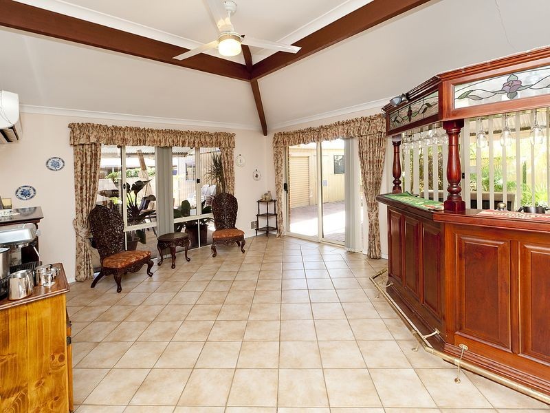 59 David Street, Maida Vale WA 6057