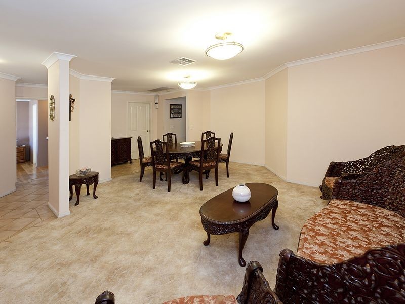 59 David Street, Maida Vale WA 6057