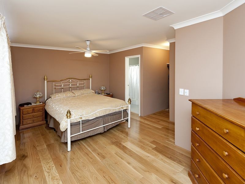 59 David Street, Maida Vale WA 6057