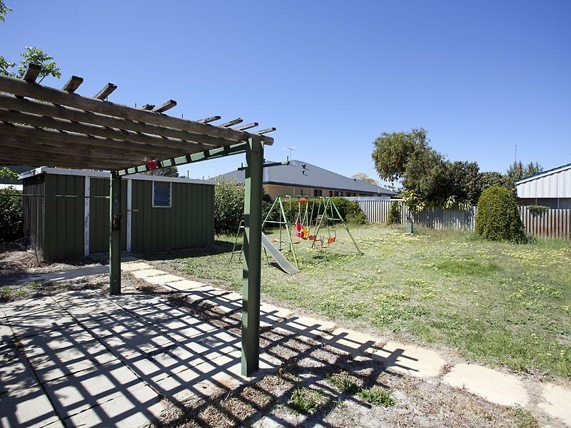 22 Markham Road, High Wycombe WA 6057