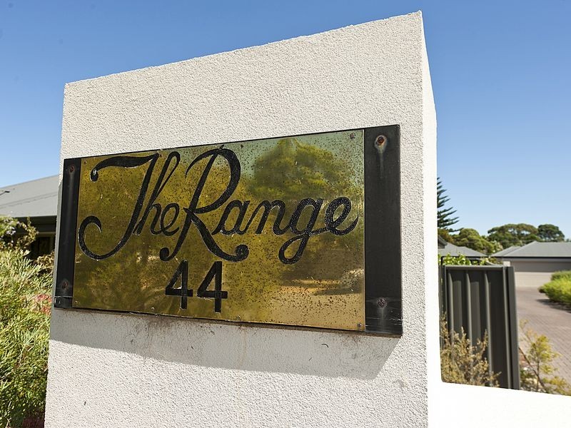 2/44 Range View Road, High Wycombe WA 6057