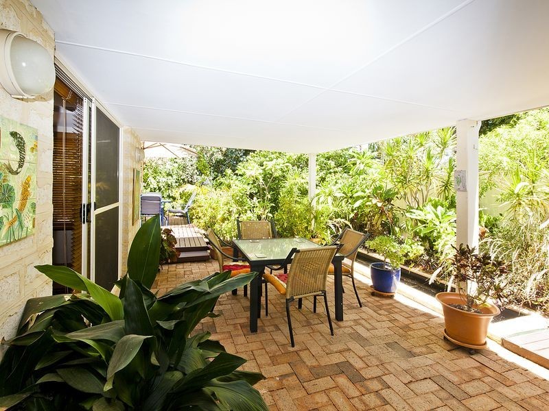 3 Pinebrook Gardens, Forrestfield WA 6058