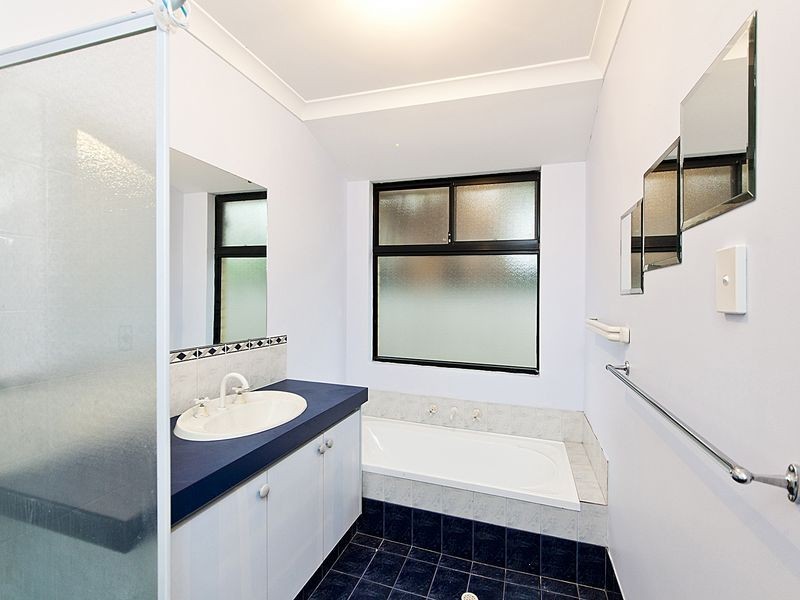 11 Galena Court, High Wycombe WA 6057