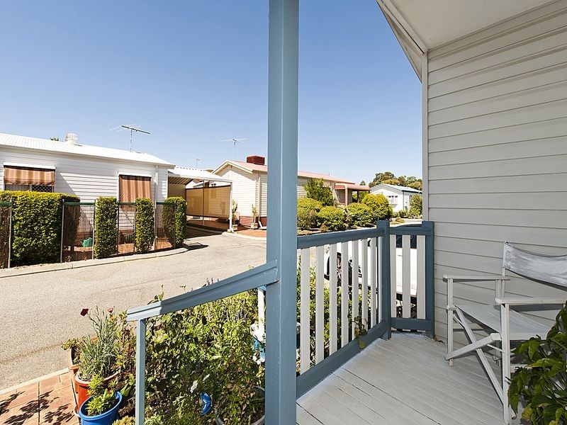 28/186 Hale Road, Forrestfield WA 6058