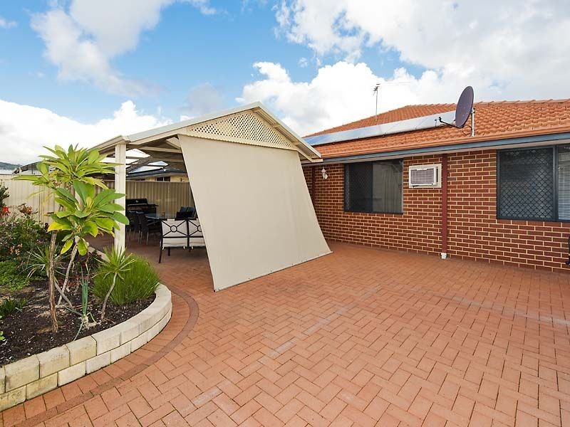 9 Pinker Crescent, Maida Vale WA 6057