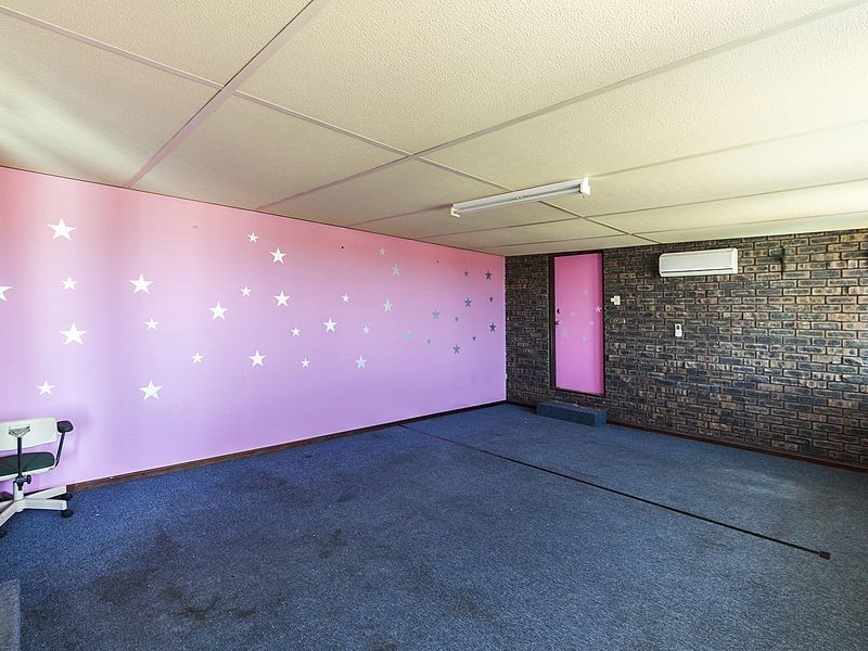 78 Blanchard Road, Swan View WA 6056